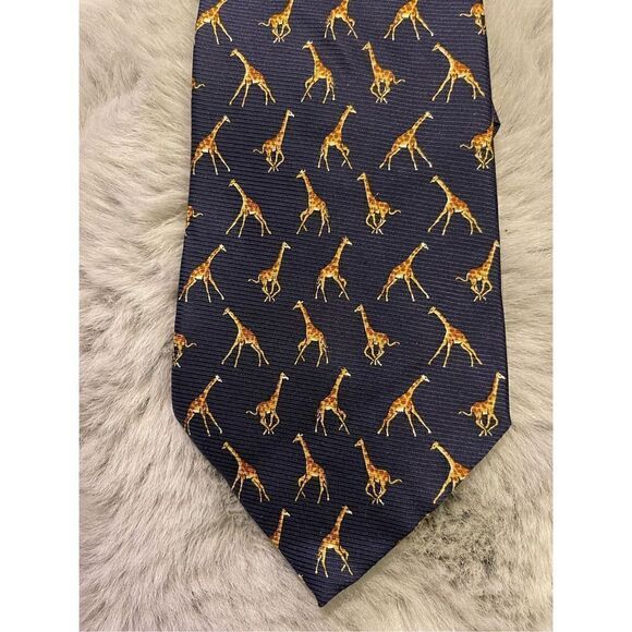 LAUREN Ralph Lauren Hand Finish Silk Tie Dark Blue with Giraffes - Picture 7 of 10